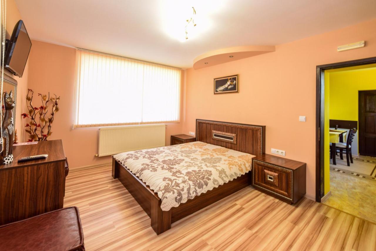 Mariana Apartment بافل بانيا المظهر الخارجي الصورة