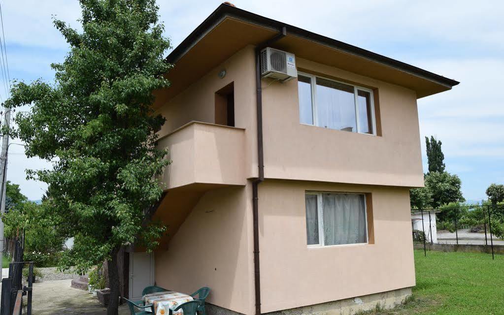 Mariana Apartment بافل بانيا المظهر الخارجي الصورة